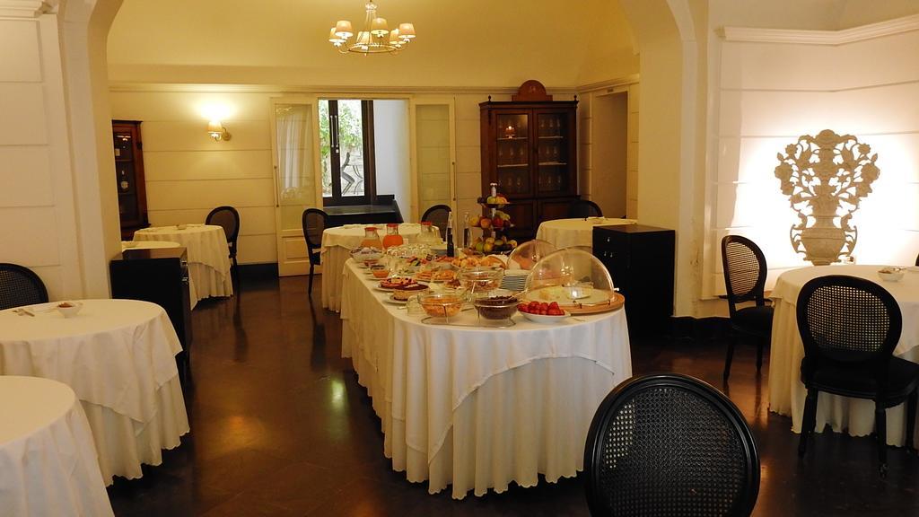 Palazzo Failla Hotel โมดิกา ภายนอก รูปภาพ